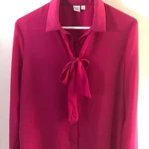 Twik tie-neck magenta blouse